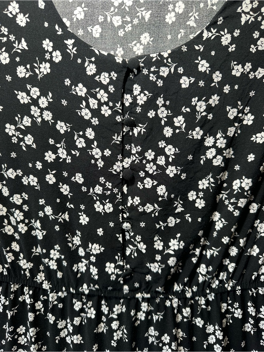 Passport Black Floral V-Neck Midi Dress - Picture 3 of 7